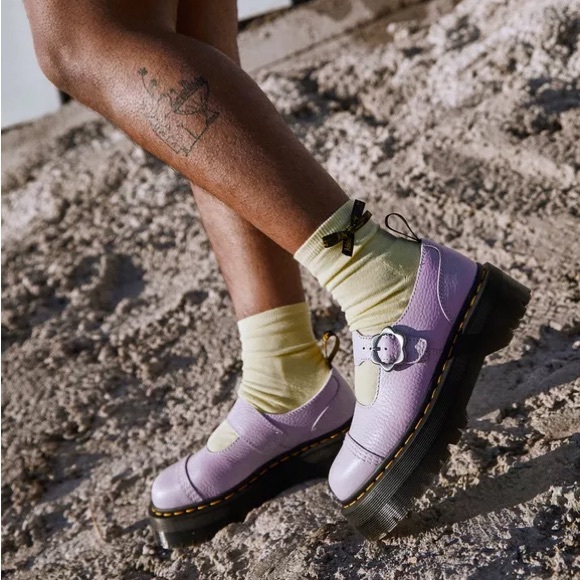 Dr. Marten’s Addina Flower Buckle Leather Platform Shoes Size 10 - Picture 6 of 11